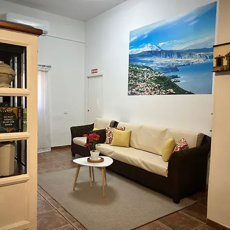 Casa Eusebia Apartman Arona